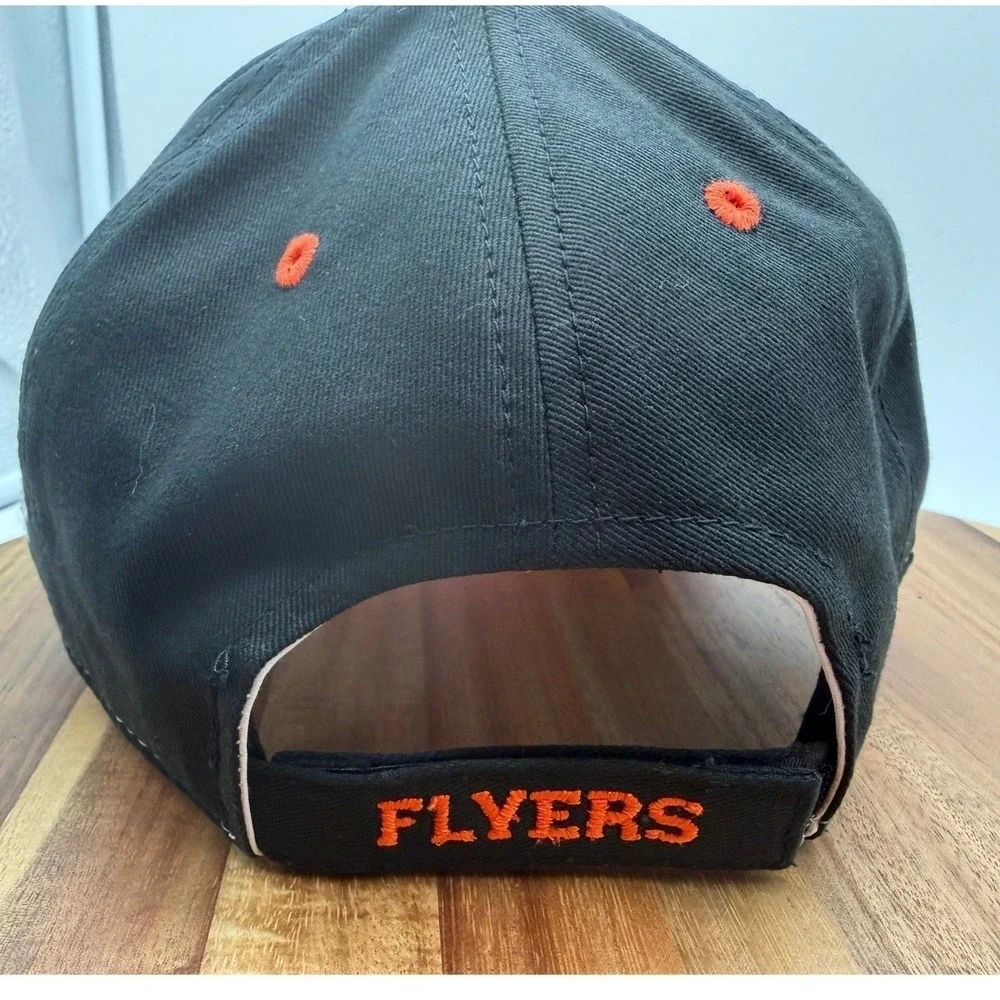 New Lot of 2 Philadelphia Flyers NHL Reebok Hats Adjustable Face Off Headwear